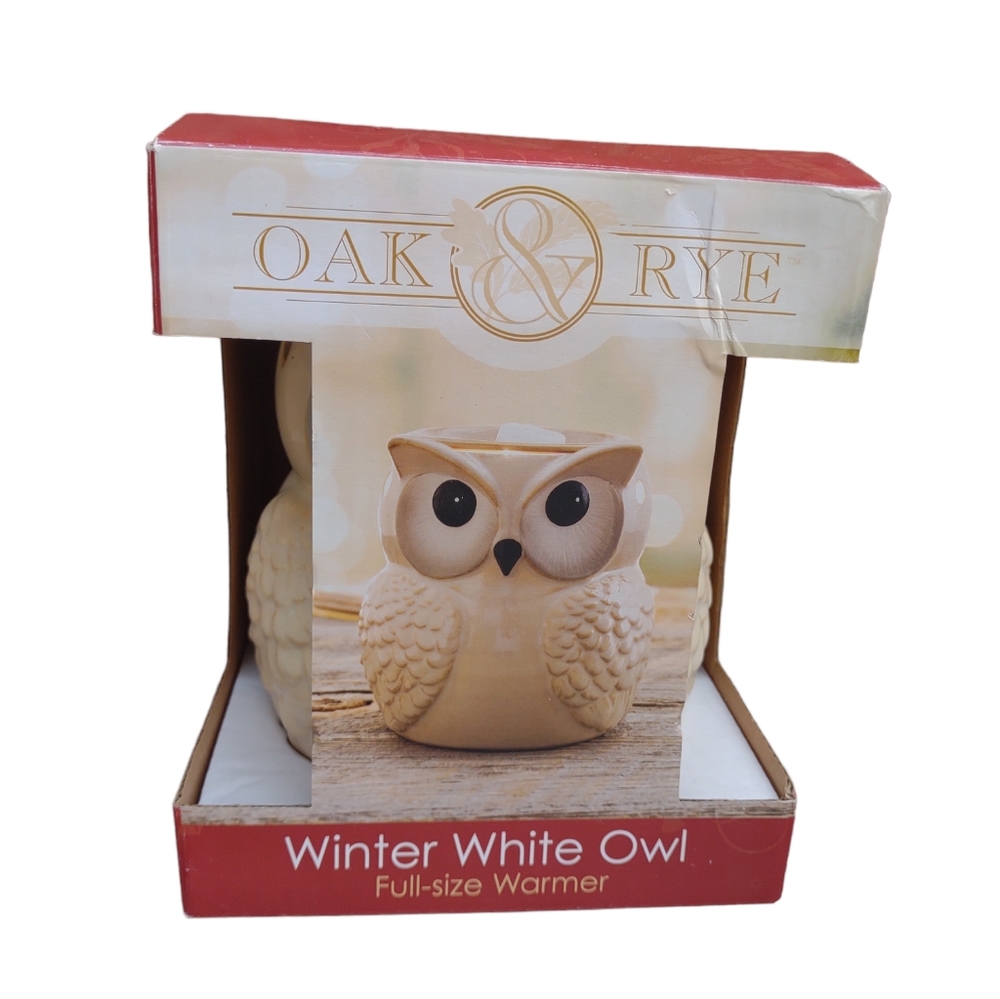 Oak & Rye Winter White Owl Full Size wax warmer